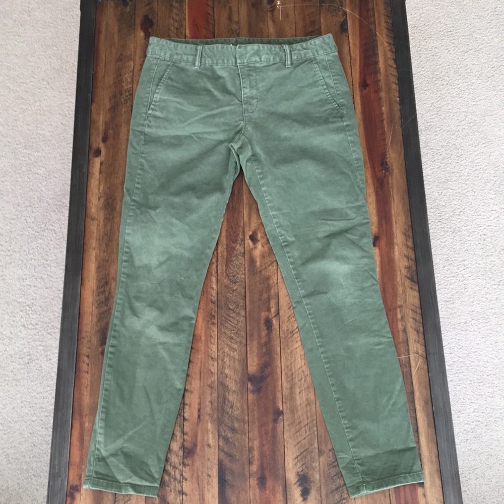 GAP Khakis Green